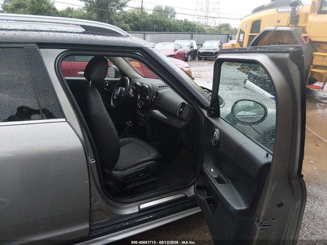 2018 MINI COUNTRYMAN COOPER 5