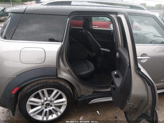 2018 MINI COUNTRYMAN COOPER 8