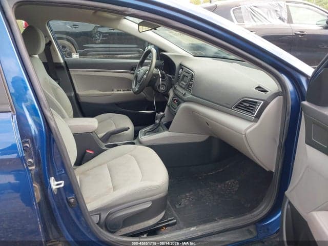 2017 HYUNDAI ELANTRA SE 5