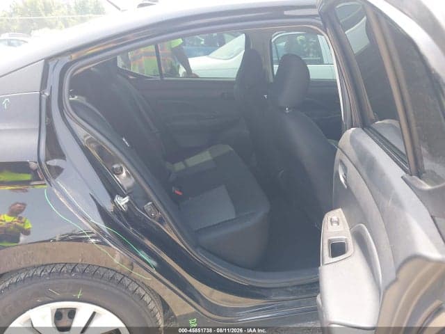 2021 NISSAN VERSA S XTRONIC CVT 8