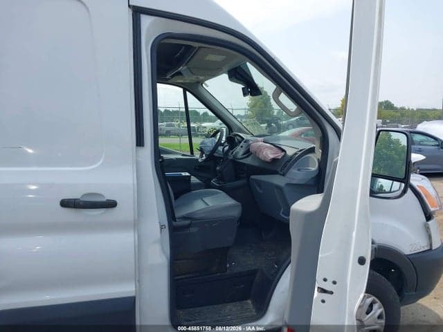 2019 FORD TRANSIT-250 5