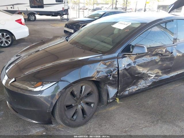 2025 TESLA MODEL 3 6