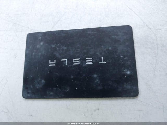 2025 TESLA MODEL 3 10