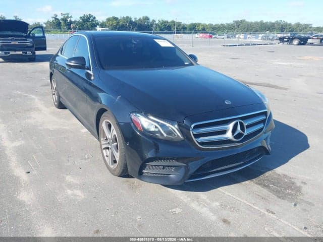 2018 MERCEDES-BENZ E 300 1