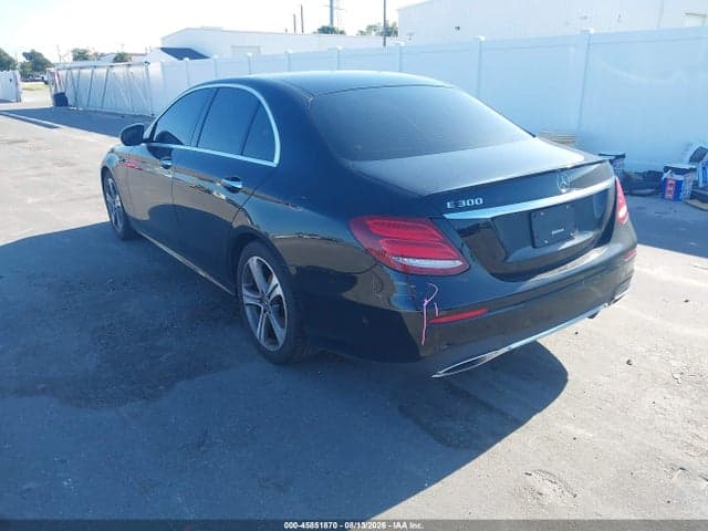 2018 MERCEDES-BENZ E 300 3