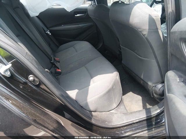 2021 TOYOTA COROLLA LE 7
