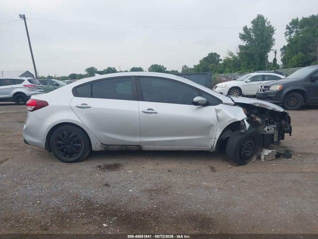 2017 KIA FORTE LX 13