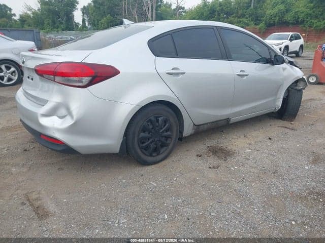 2017 KIA FORTE LX 4