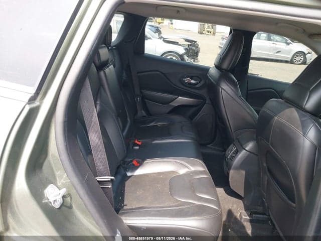 2021 JEEP CHEROKEE LATITUDE PLUS 4X4 8