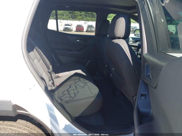 2026 CHEVROLET EQUINOX FWD LT 8
