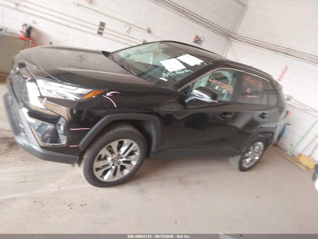 2025 TOYOTA RAV4 XLE PREMIUM 14