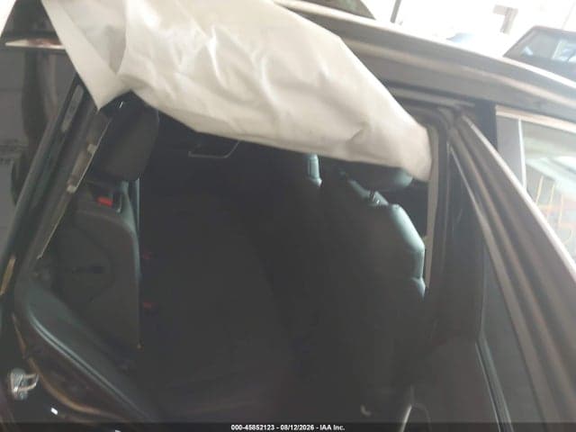 2025 TOYOTA RAV4 XLE PREMIUM 8