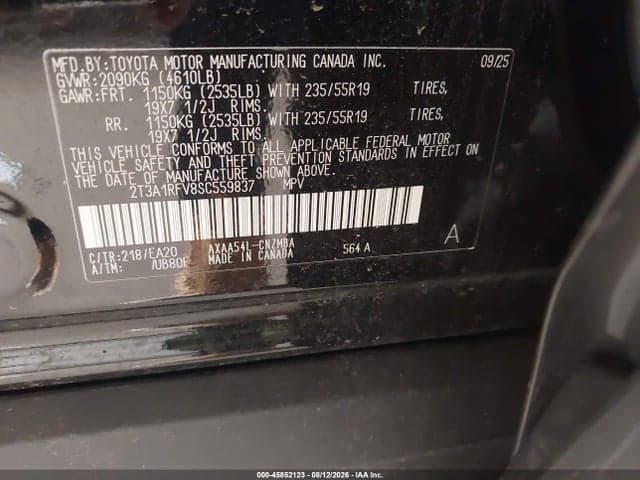 2025 TOYOTA RAV4 XLE PREMIUM 9