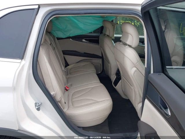2019 LINCOLN NAUTILUS SELECT 8