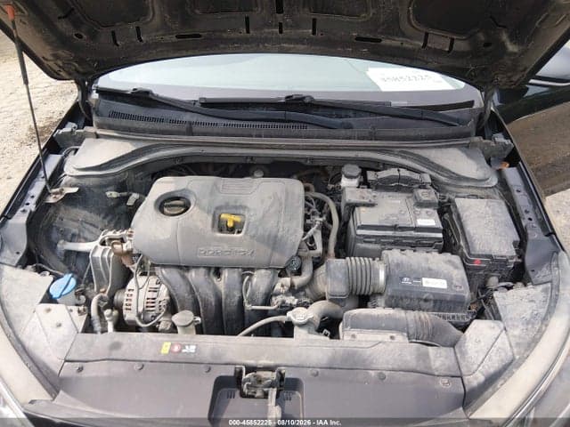 2019 HYUNDAI ELANTRA SE 10