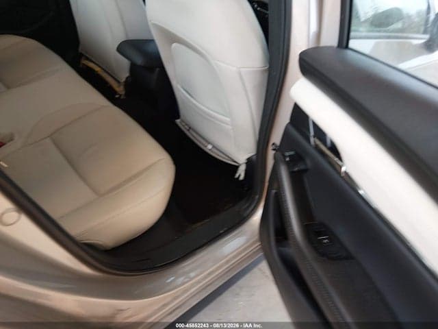 2022 MAZDA MAZDA3 PREMIUM PLUS 7
