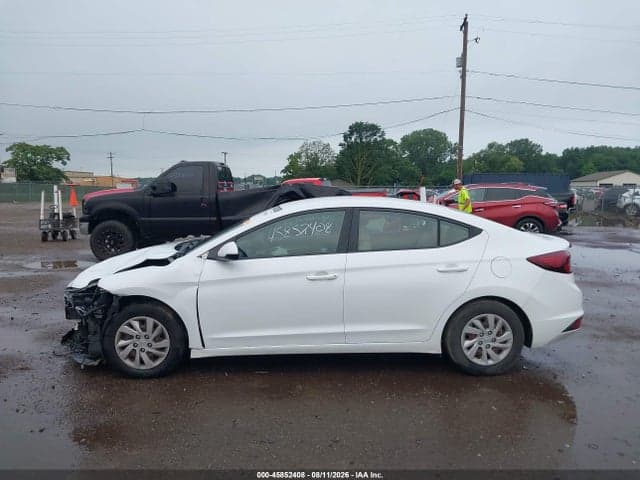 2019 HYUNDAI ELANTRA SE 14