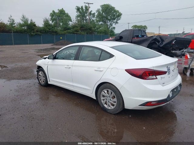 2019 HYUNDAI ELANTRA SE 3