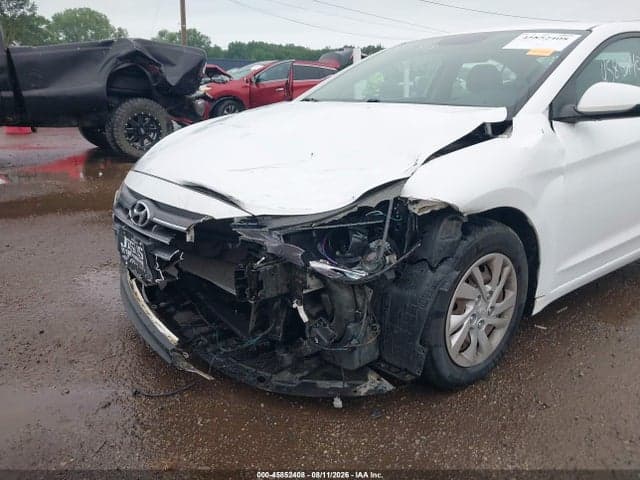 2019 HYUNDAI ELANTRA SE 6