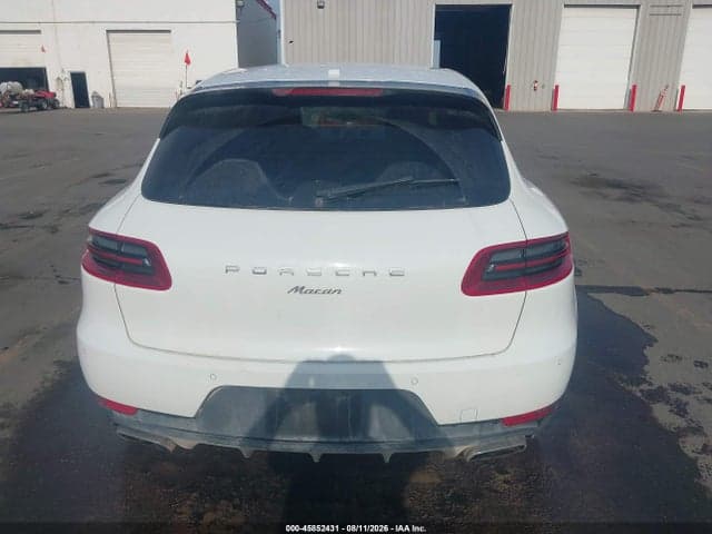2018 PORSCHE MACAN SPORT EDITION 16