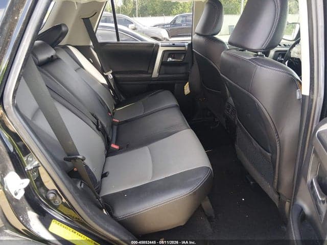 2017 TOYOTA 4RUNNER SR5 PREMIUM 8
