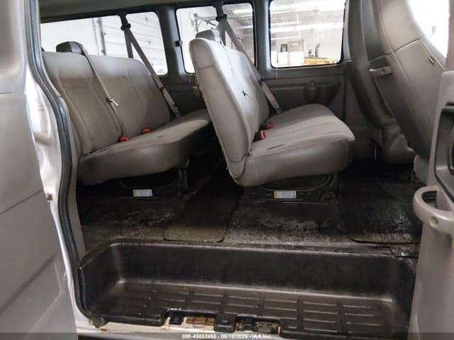 2017 CHEVROLET EXPRESS 3500 LT 8
