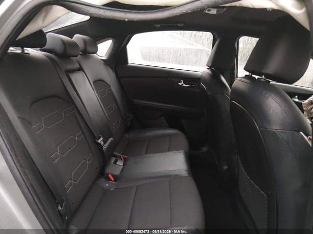 2023 KIA FORTE GT-LINE 8