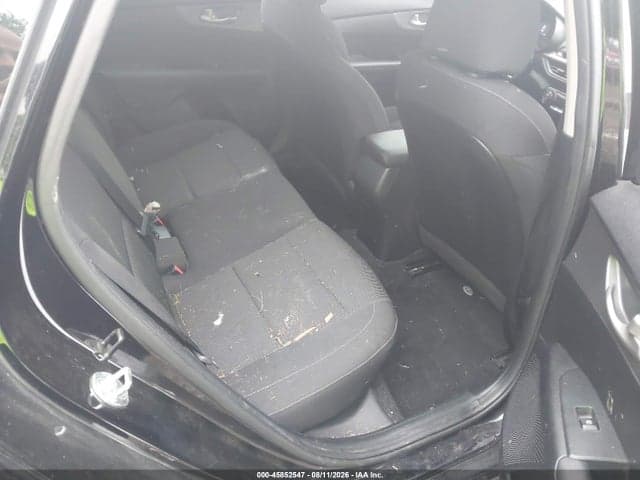 2019 KIA FORTE FE 8