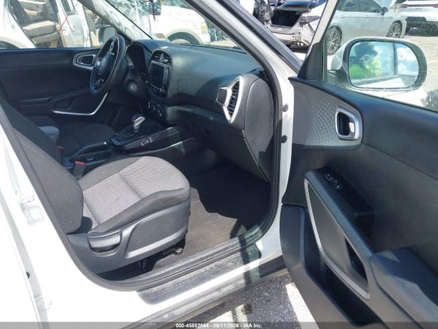 2022 KIA SOUL LX 5