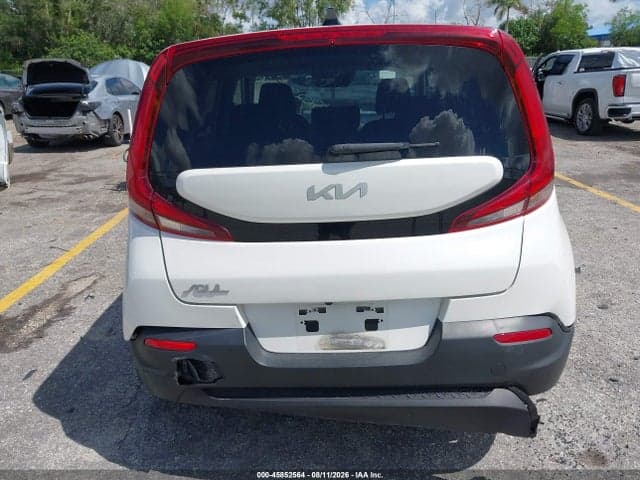 2022 KIA SOUL LX 6