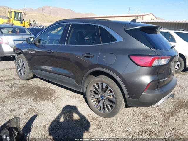 2020 FORD ESCAPE TITANIUM 3
