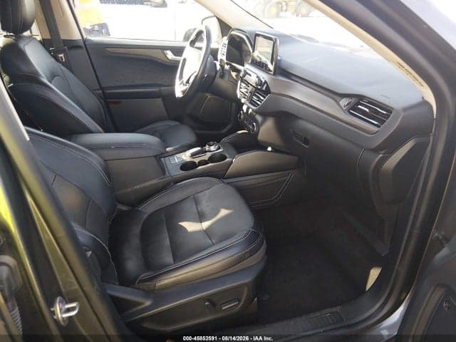 2020 FORD ESCAPE TITANIUM 5