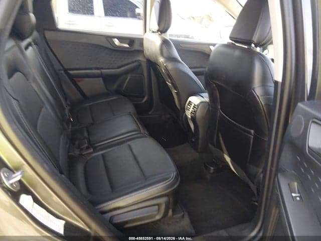 2020 FORD ESCAPE TITANIUM 8