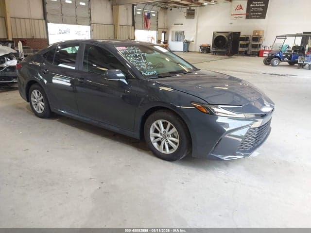 2026 TOYOTA CAMRY LE 1