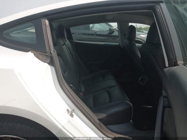 2022 TESLA MODEL 3 REAR-WHEEL DRIVE 8