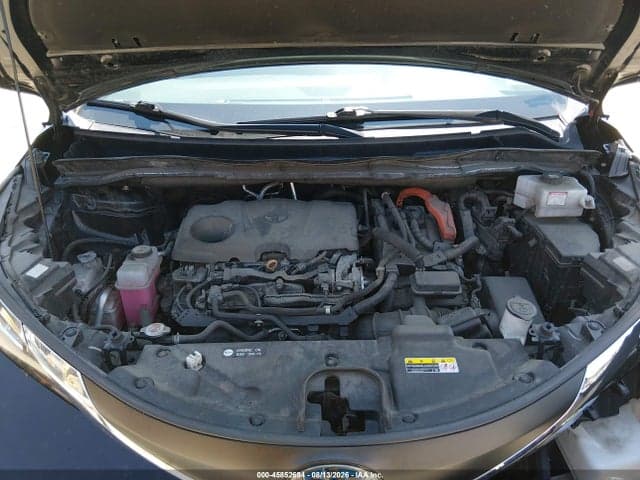 2021 TOYOTA SIENNA XLE 10