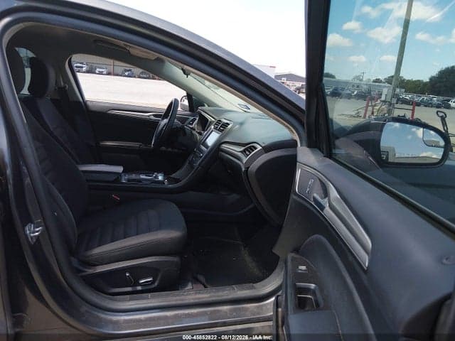 2017 FORD FUSION SE 5
