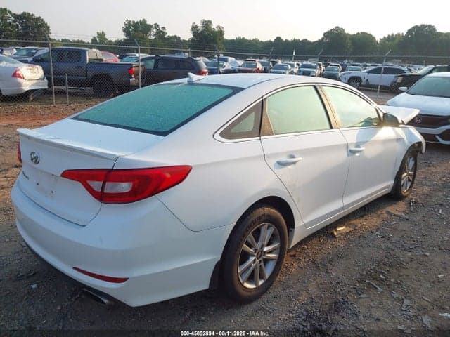 2017 HYUNDAI SONATA SE 4