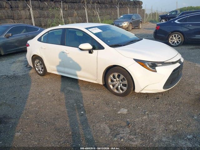 2024 TOYOTA COROLLA LE 1