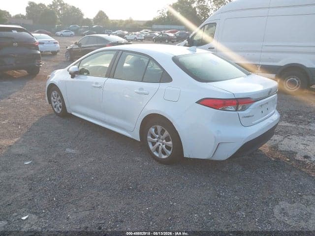 2024 TOYOTA COROLLA LE 3
