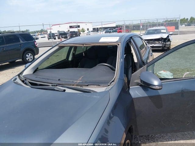 2017 TOYOTA COROLLA SE 6
