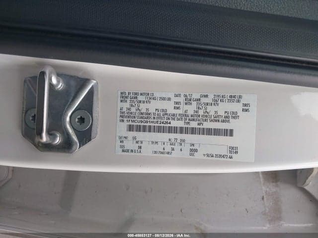2017 FORD ESCAPE SE 9