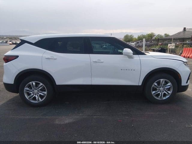2019 CHEVROLET BLAZER 13
