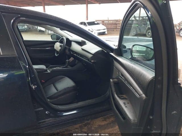 2019 MAZDA MAZDA3 PREFERRED PACKAGE 5