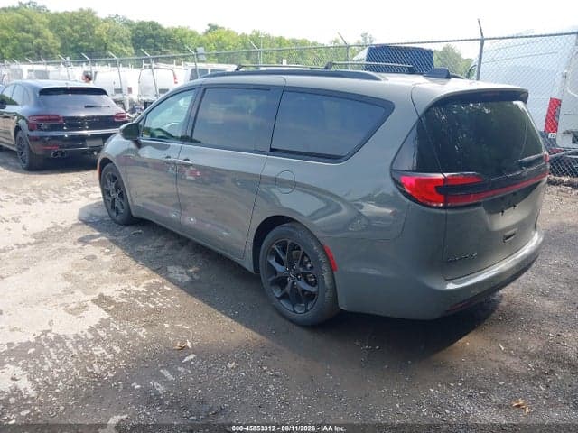 2023 CHRYSLER PACIFICA TOURING L 3