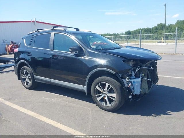 2018 TOYOTA RAV4 XLE 1