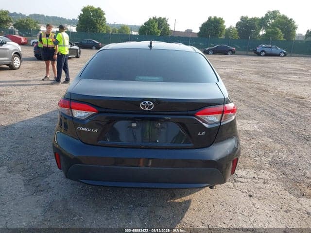 2021 TOYOTA COROLLA LE 16