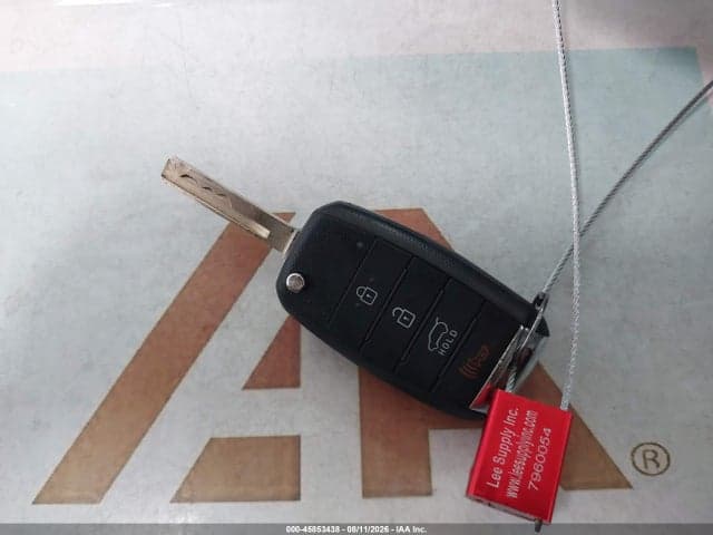 2018 KIA SORENTO 2.4L LX 11