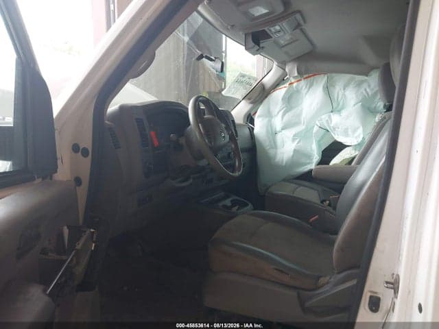 2019 NISSAN NV 5