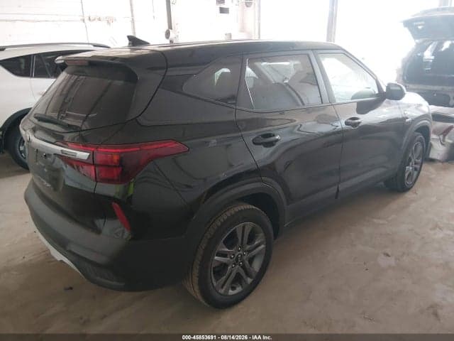 2021 KIA SELTOS LX 4